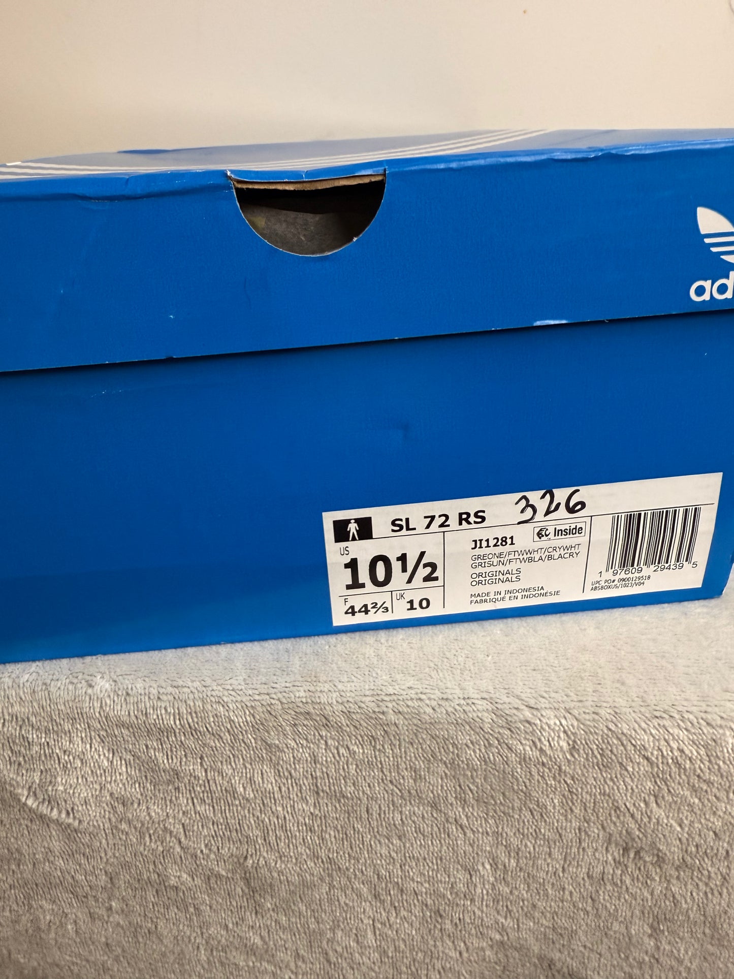 Adidas SL 72 RS Sneakers – Men’s Lightweight – Light Grey & White