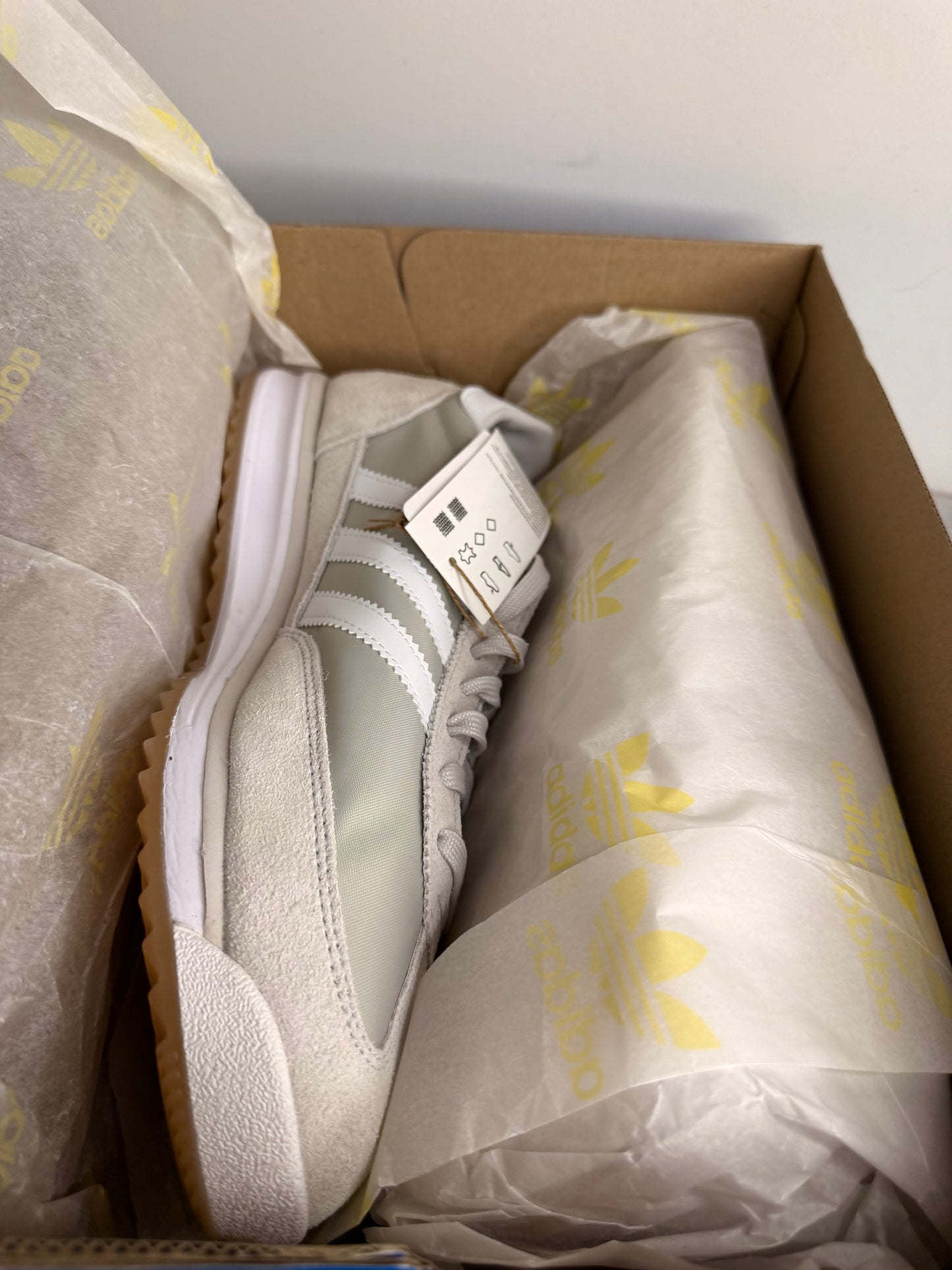 Adidas SL 72 RS Sneakers – Men’s Lightweight – Light Grey & White