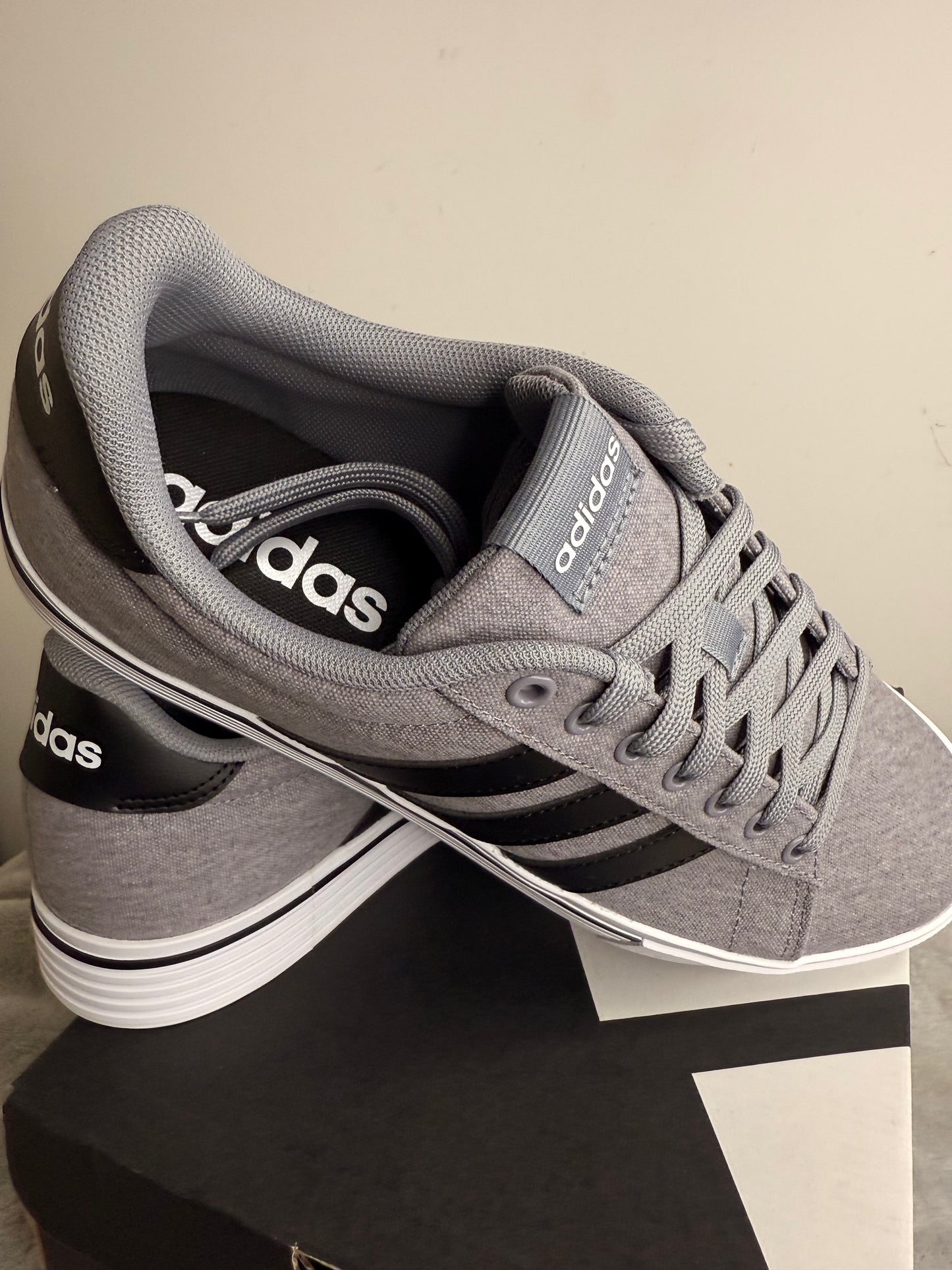 Adidas Daily 4.0 Grey/Black Canvas Sneakers - Men’s 8.5/Women’s 9.5 - New in Box
