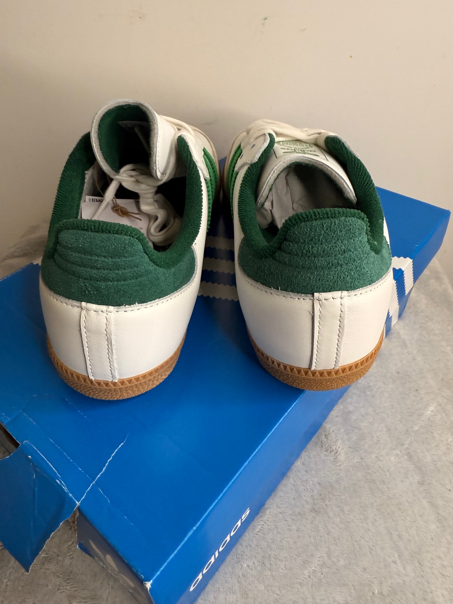 Adidas Samba OG White/Green Men’s 7 - Classic Gum Sole - New in Box
