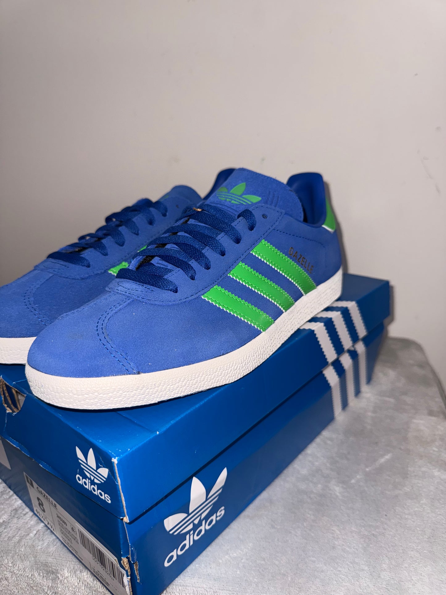 Adidas Gazelle JH5389 Royal Blue / Green - Men’s 8 - New in Box