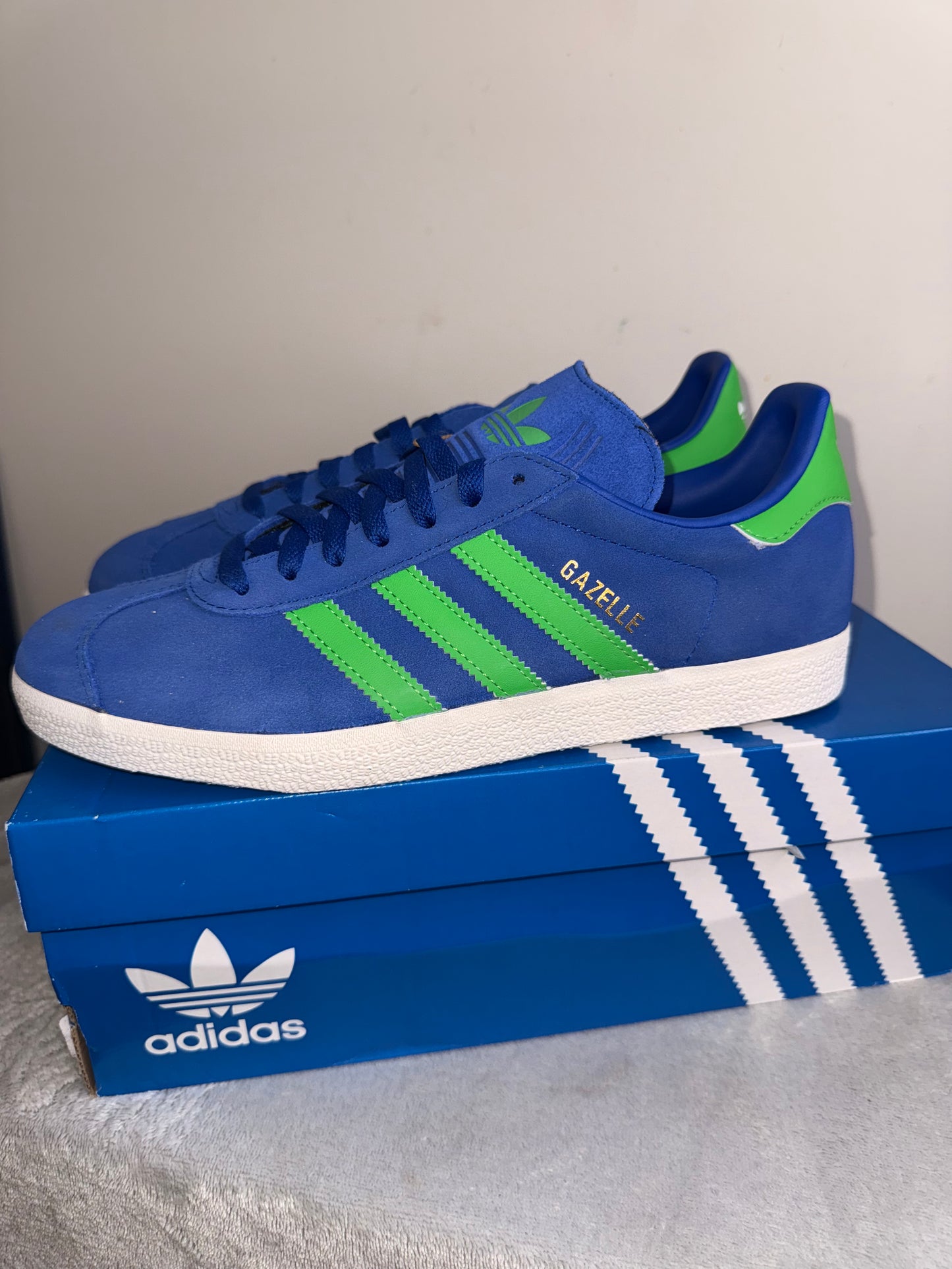 Adidas Gazelle JH5389 Royal Blue / Green - Men’s 8 - New in Box