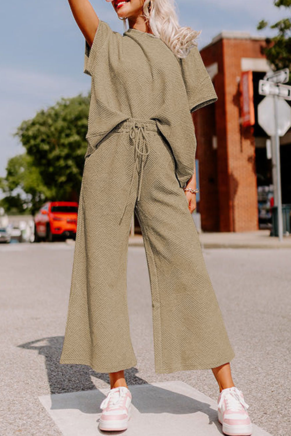 Dark Green Textured Loose Fit T Shirt and Drawstring Pants Set